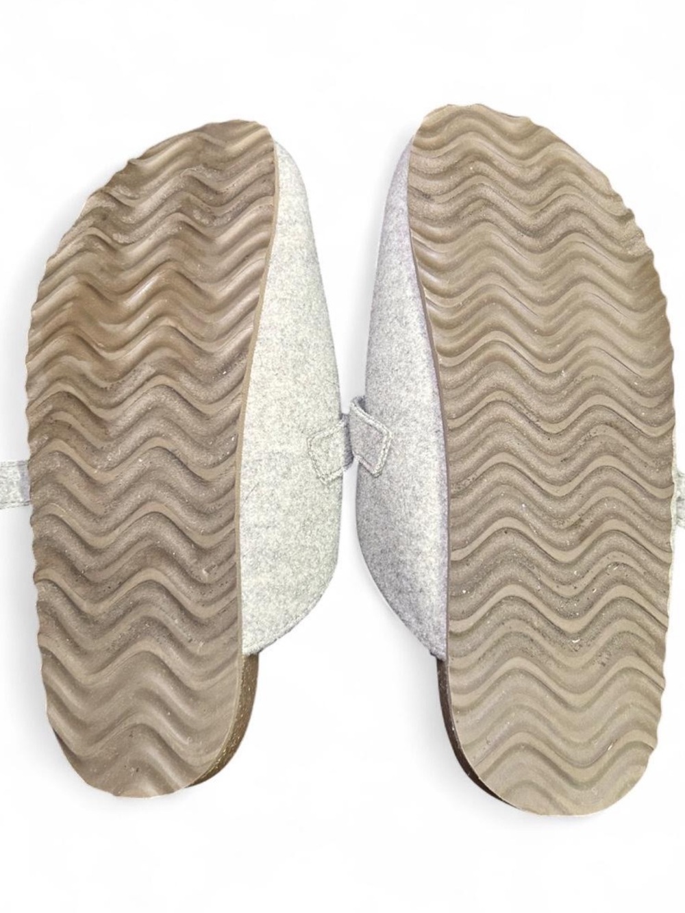 NWOT GAP Gray Beige Slip-On Clog Shoes - Picture 6 of 6